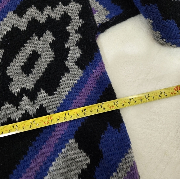 Vintage Method Sweater Women’s Size Medium 80s Aztec Geometric Knit Nintendo - Picture 10 of 10